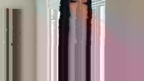 maddiexbell online show from June 6, 2026, 9:52 pm