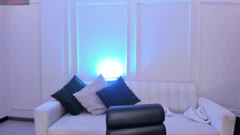 Maddison online show from February 1, 2026, 2:10 am