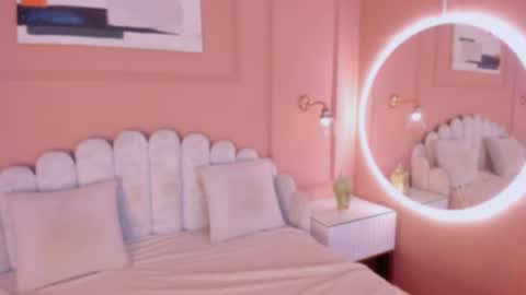 Maddy  online show from December 15, 2024, 2:52 am