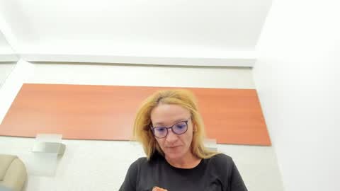 maddy cartter online show from July 2, 2026, 10:10 am