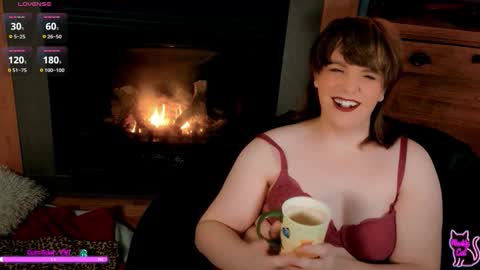 Maddy Cat online show from November 25, 2025, 9:15 pm