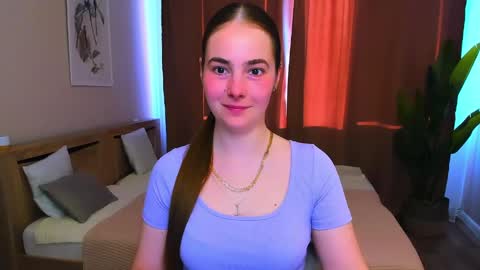 maddy_gate online show from April 18, 2026, 3:27 pm