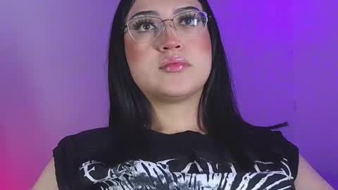   Please followme and rate me your thumbs up online show from October 10, 2025, 10:09 pm