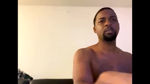 madehersquirt2 online show from December 25, 2024, 2:03 am