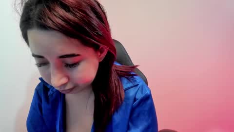 Madelaine  online show from December 3, 2024, 11:33 am