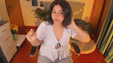 madelaine_taylor online show from September 11, 2025, 10:04 am