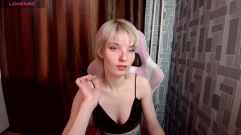 madelaines online show from February 7, 2026, 3:43 am