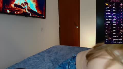 madelamee online show from December 2, 2024, 9:28 pm