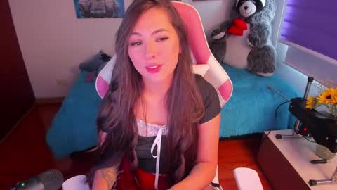 Emily     Only Fans  online show from March 3, 2025, 9:37 pm