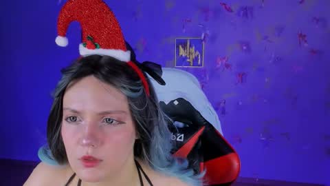 Madeline online show from December 3, 2025, 7:45 pm