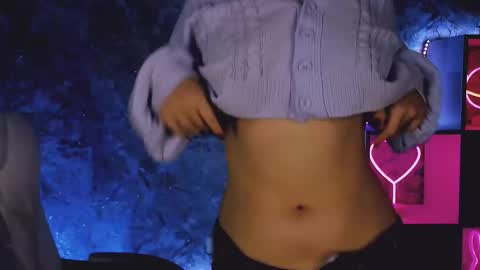 Snapshot of madeline_doll chatting on March 5, 2026, 8:32 am Madeline online show from March 5, 2026, 8:32 am