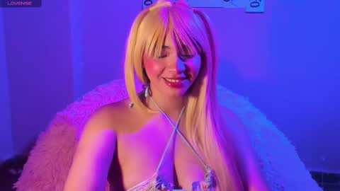 Madeline  online show from March 3, 2025, 12:15 am