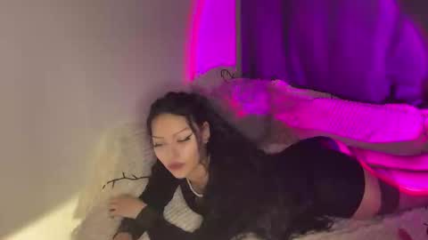 MadelineBlaze online show from November 1, 2025, 12:01 am