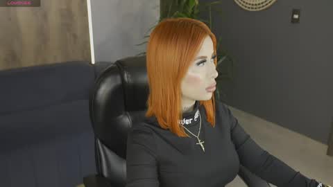 Snapshot of madelinefox_ chatting on May 14, 2026, 9:38 am Madeline online show from May 14, 2026, 9:38 am