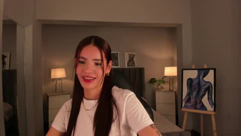 Madie  online show from December 6, 2024, 2:38 pm