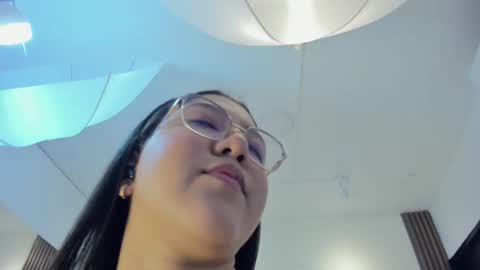 madiison_harperr online show from April 1, 2026, 7:33 pm