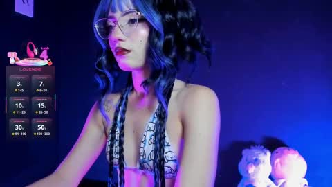 Madison Watson online show from September 11, 2025, 8:53 pm