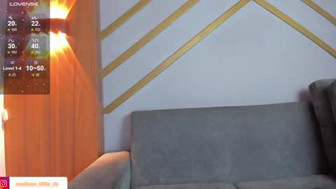 Melissa     700  1400 -5 online show from December 10, 2024, 3:55 pm