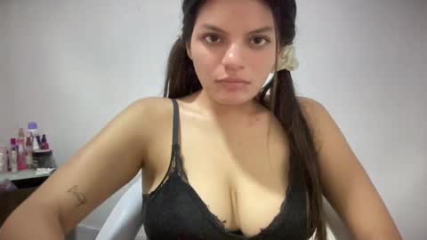 madison_tits online show from October 26, 2025, 6:19 am