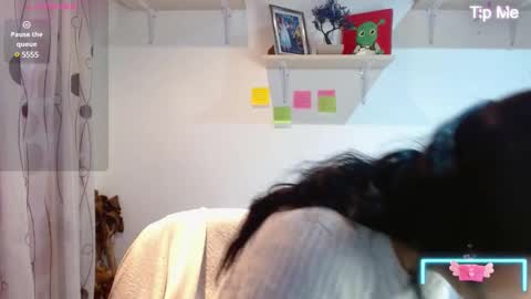 Madison Cambel online show from January 17, 2025, 11:38 am