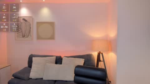 Maddi Collins online show from April 8, 2026, 7:25 pm