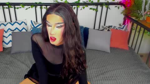 madisonesprit online show from March 1, 2026, 10:28 am