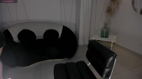 Madison Kane online show from February 18, 2026, 11:17 am