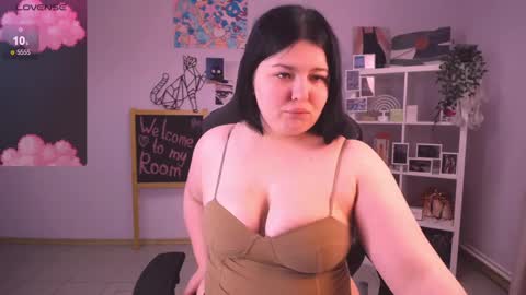 Snapshot of madisonmongomery chatting on December 10, 2024, 5:11 pm madisonmongomery online show from December 10, 2024, 5:11 pm