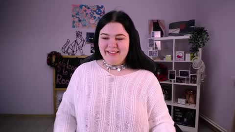 Snapshot of madisonmongomery chatting on December 25, 2024, 9:24 am madisonmongomery online show from December 25, 2024, 9:24 am