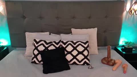 Snapshot of madisonsmith1 chatting on January 18, 2025, 9:45 pm Madison Smith online show from January 18, 2025, 9:45 pm