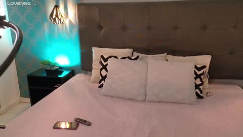 Snapshot of madisonsmith1 chatting on February 11, 2025, 9:25 pm Madison Smith online show from February 11, 2025, 9:25 pm