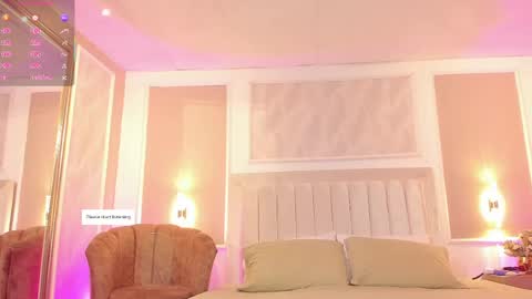    online show from April 22, 2026, 12:39 pm