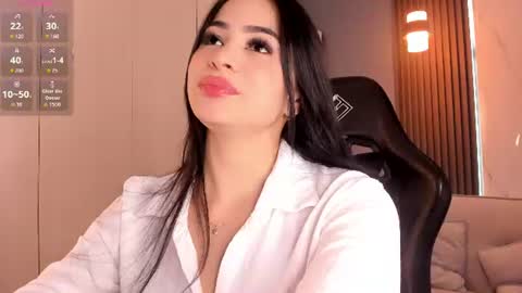 Madi Fox online show from July 16, 2026, 8:26 pm