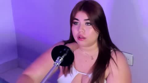 madissonlee__ online show from November 29, 2025, 7:17 pm