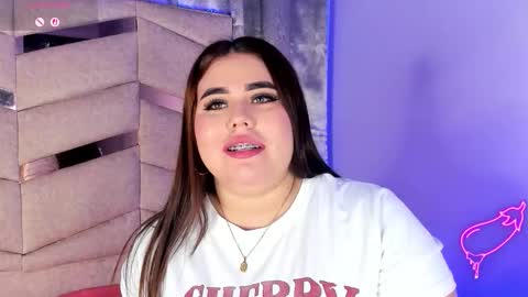 madissonlee__ online show from February 3, 2026, 10:37 pm