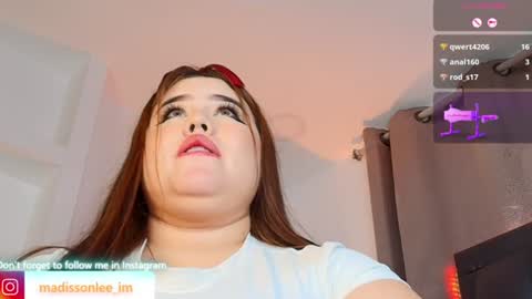 Snapshot of madissonlee__ chatting on June 14, 2026, 3:41 am madissonlee__ online show from June 14, 2026, 3:41 am