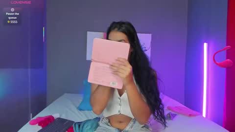 Madi online show from September 16, 2025, 5:14 pm