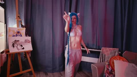 Alice online show from September 11, 2025, 3:12 pm