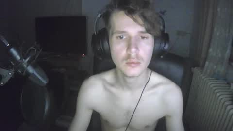 madnessss1215 online show from March 8, 2026, 5:28 pm