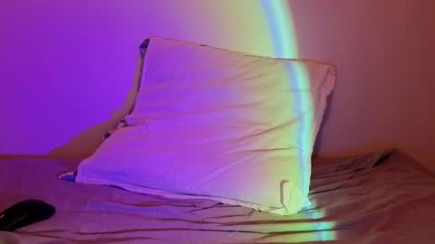 Madoook online show from April 20, 2026, 8:43 pm