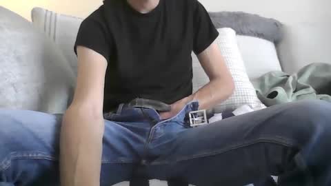 madryan77 online show from March 29, 2026, 5:57 pm