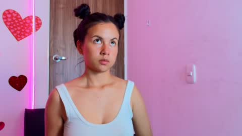 mady  online show from October 3, 2025, 2:52 am