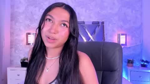 Snapshot of mady_roa chatting on June 10, 2026, 3:39 am Mady Roa online show from June 10, 2026, 3:39 am