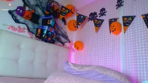 madysson__js_ online show from November 1, 2025, 12:01 am