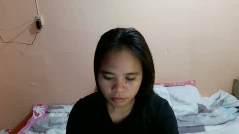 mae_lovers234xx online show from February 8, 2025, 3:42 pm