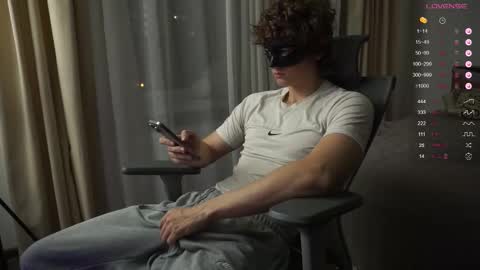 Mike XMaestro 3369 online show from September 28, 2025, 7:30 pm