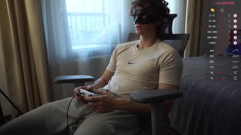 Mike XMaestro 3369 online show from September 30, 2025, 1:27 pm