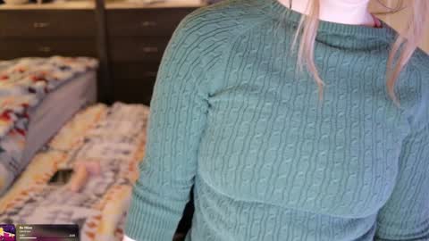 Mae online show from January 16, 2026, 9:19 pm