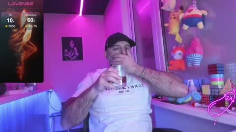 Magabear online show from February 3, 2025, 4:14 am