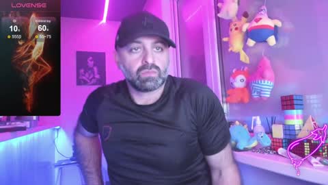 Magabear online show from February 4, 2025, 10:02 pm